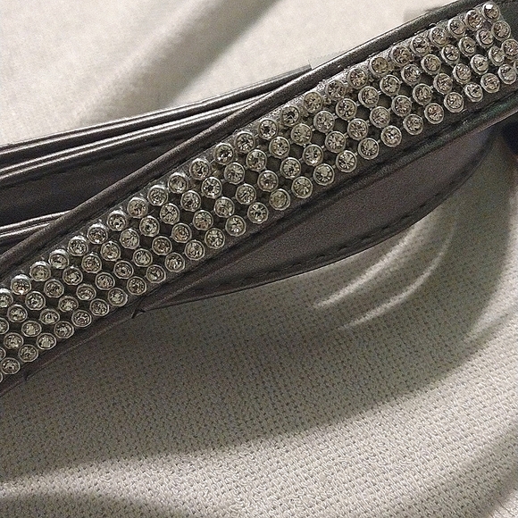 💜5/$25💜NWT Bling Leash - Picture 3 of 3